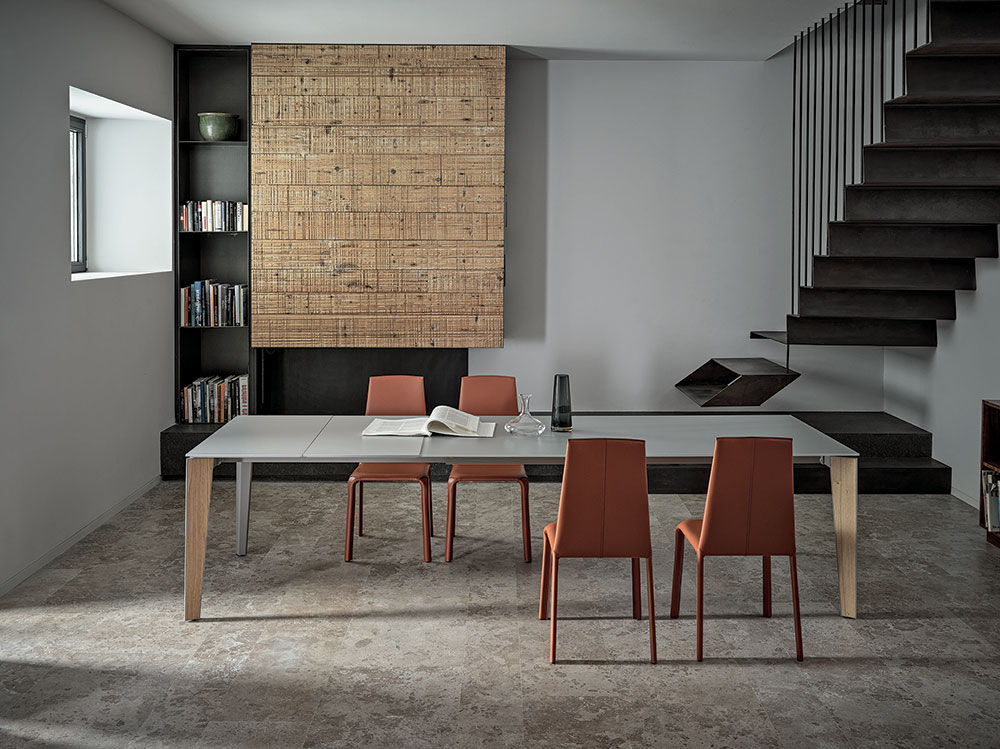 Extendable glass tables: where to place them in a contemporary style home?