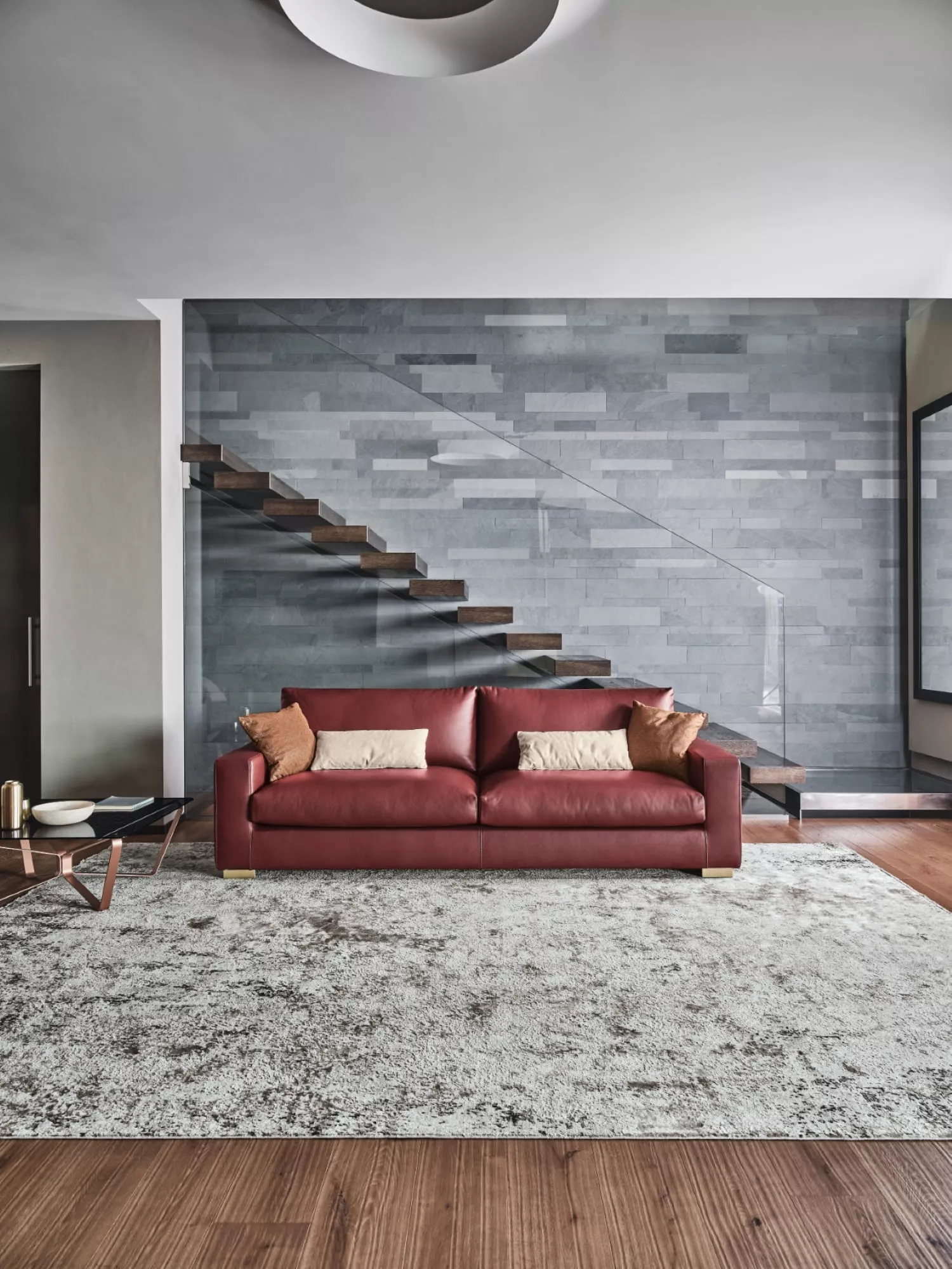 SUNSET_SUND198_TERY024_CUSCINI_CUSD043_TEGO013_TEGO001_PIEDINI_SUNPIE01_M325_LOOP_08-36_M329_C158