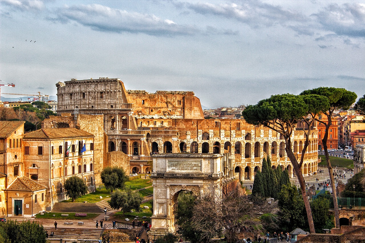 colosseum-2030643_1280 colosseum-2030643_1280